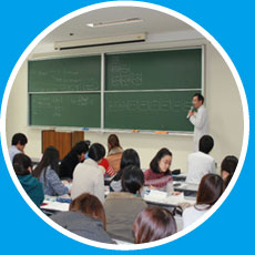 講義形式の座学