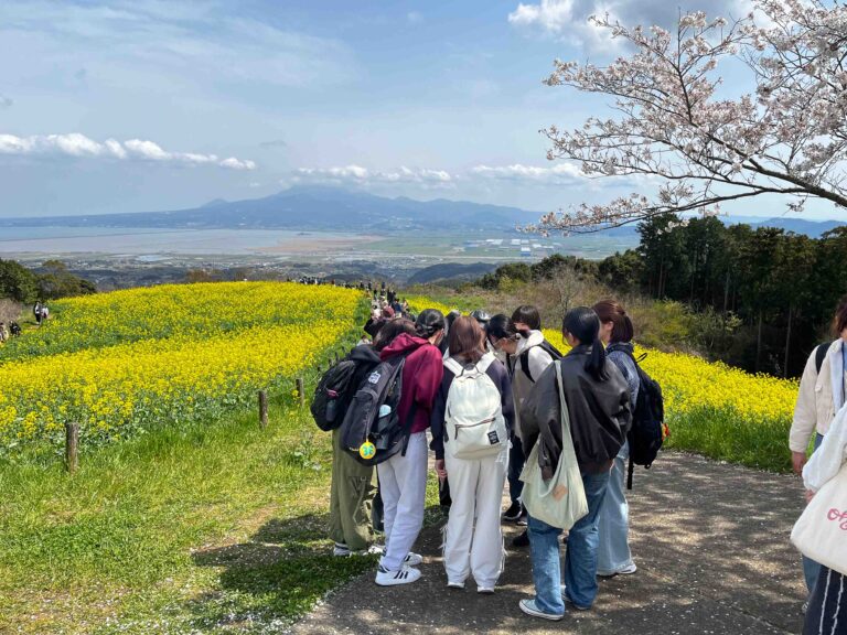 「キャンパス探検＆白木峰高原バスハイクで環境科学部を体感！」①